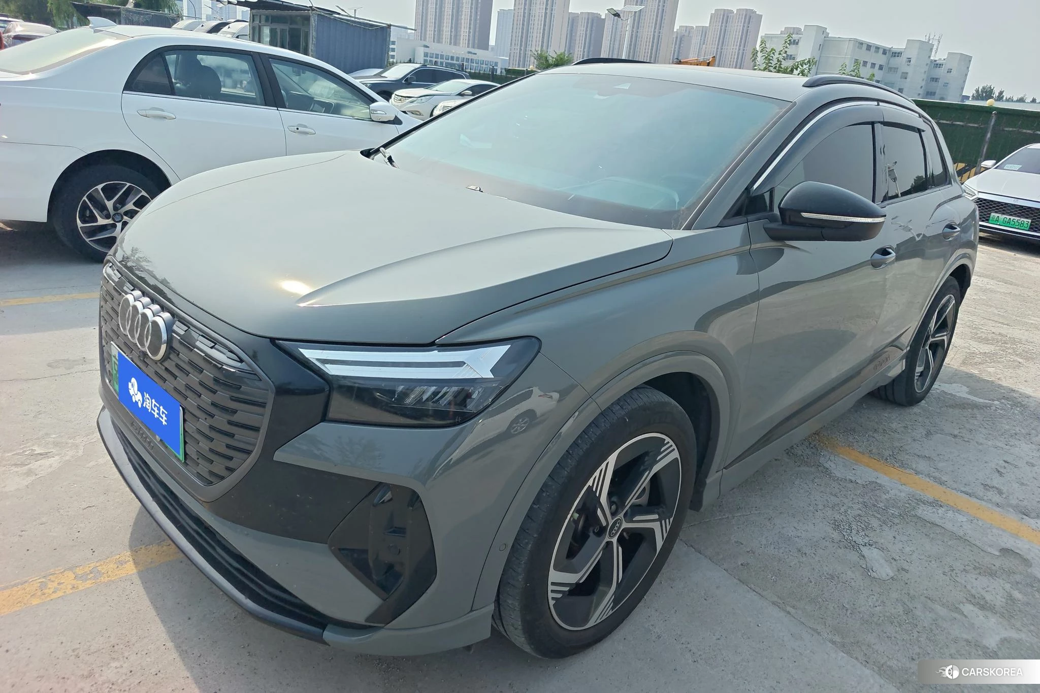 Audi Q4 2022 Темно-серый из Китая, фото 4