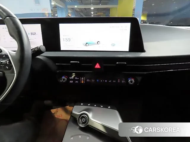 Kia EV6 2021 Жемчужный цвет из Кореи, фото 4