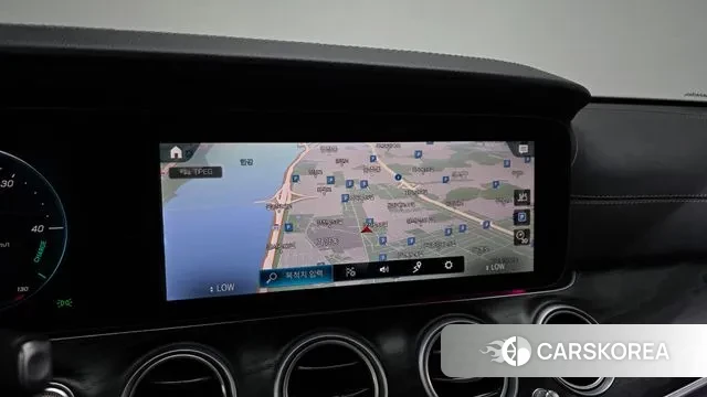 Mercedes-Benz E-Class W213 2023 Черный из Кореи, фото 4