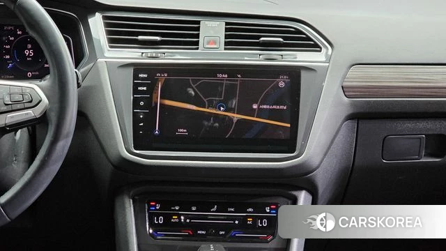 Volkswagen Tiguan Allspace 2023 Серый из Кореи, фото 4