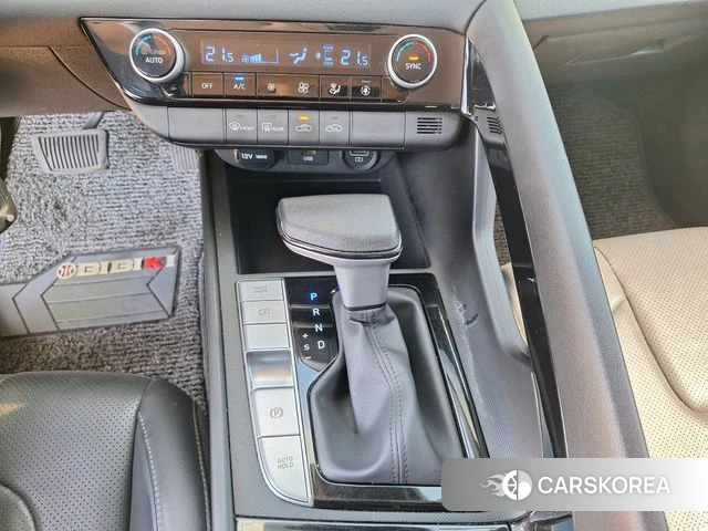 Hyundai Avante Hybrid (CN7) 2022 Серебристо-серый из Кореи, фото 4