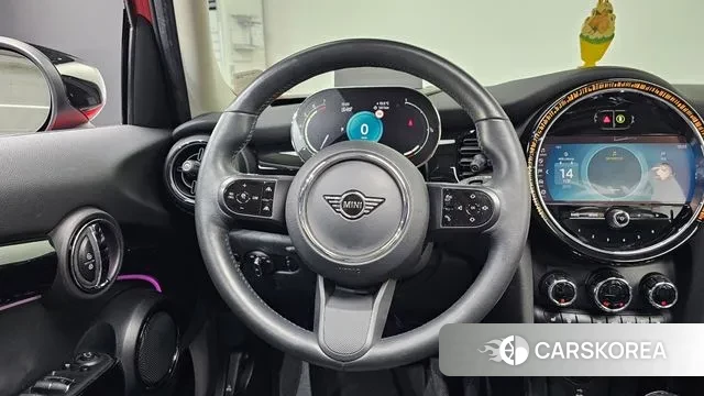 Mini Cooper S 2022 Красный из Кореи, фото 4