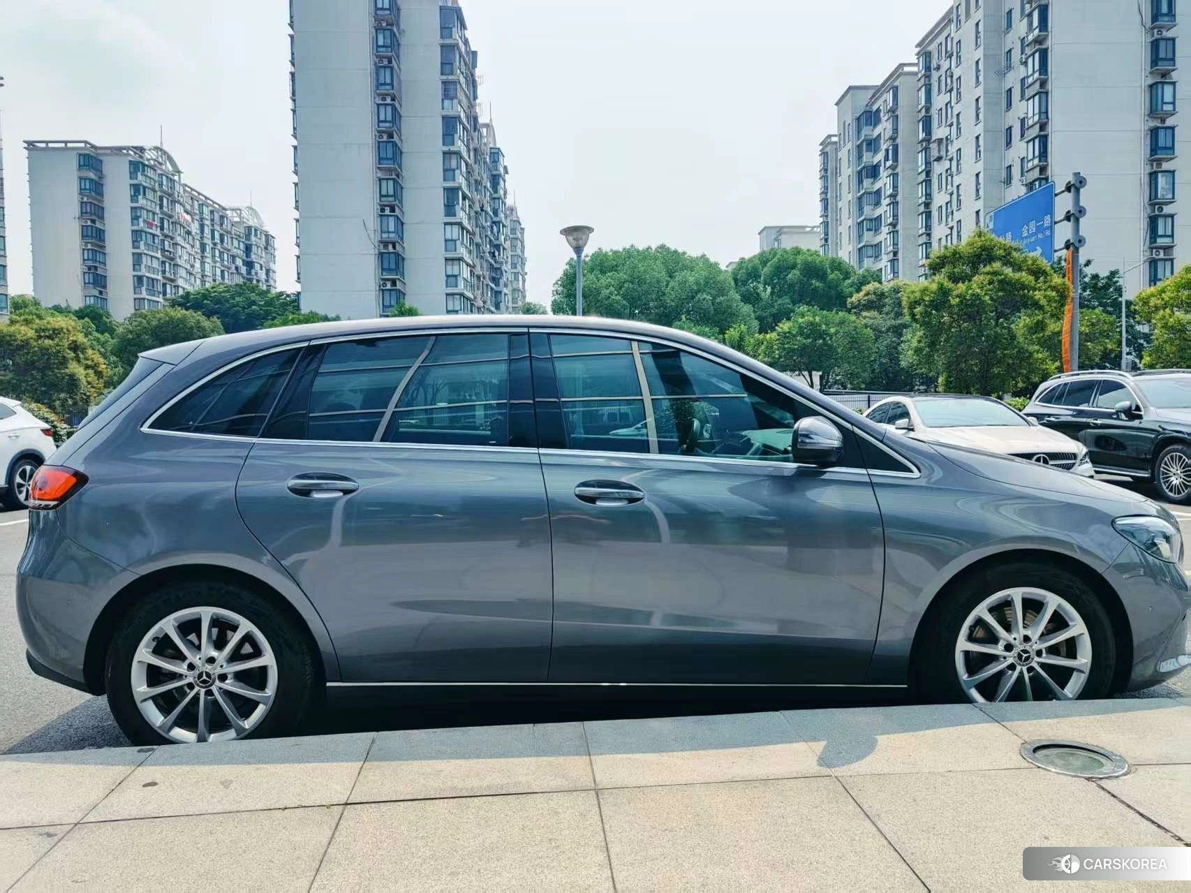 Mercedes-Benz B-class 2020 Темно-серый из Китая, фото 4