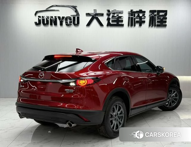 Mazda CX-4 2023 Красный из Китая, фото 4