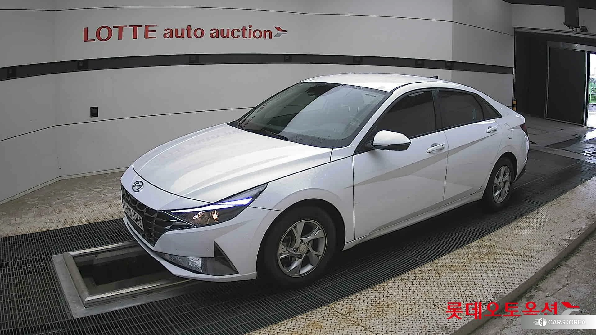 Hyundai Avante 2021 Polar White из Кореи, фото 4