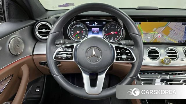 Mercedes-Benz E-Class W213 2019 Черный из Кореи, фото 4