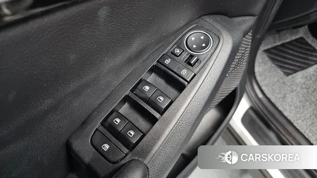 Kia Seltos 2022 Белый из Кореи, фото 4