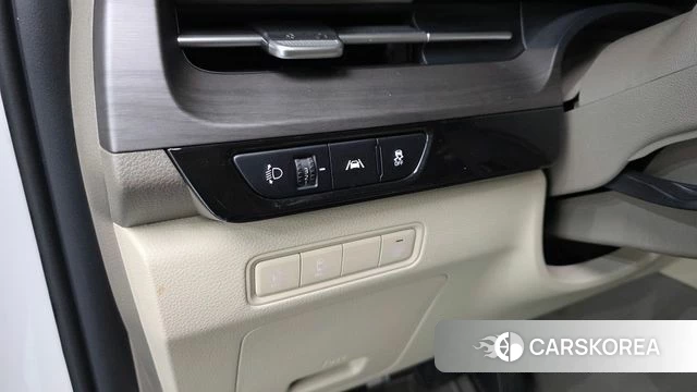 Kia Carnival 4th generation 2022 Белый из Кореи, фото 4