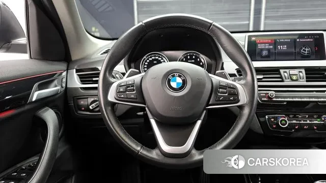 BMW X1 (F48) 2022 Черный из Кореи, фото 4