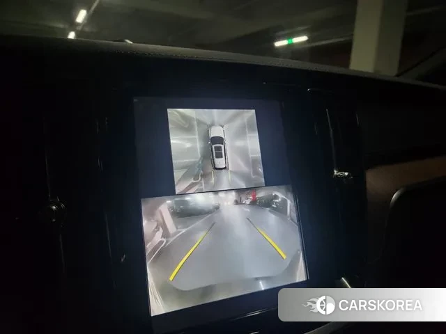 Volvo V60 Cross-Country 2nd Generation 2023 Черный из Кореи, фото 4