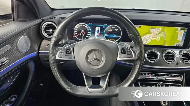 Mercedes-Benz E-Class W213 2018 Белый из Кореи, фото 4