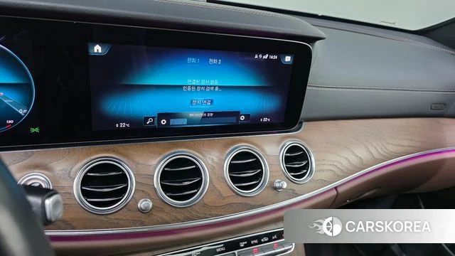 Mercedes-Benz E-Class W213 2020 Белый из Кореи, фото 4