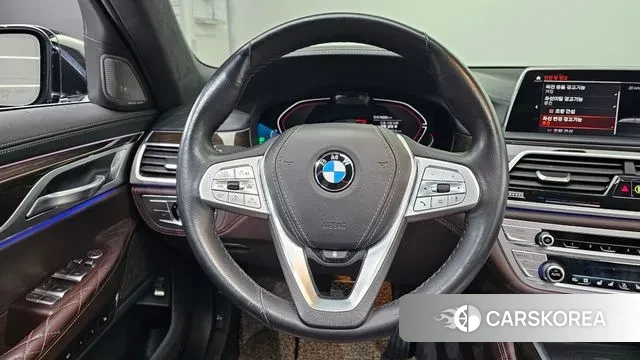 BMW 7 Series (G11) 2021 Черный из Кореи, фото 4