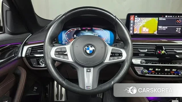 BMW 5 Series (G30) 2022 Черный из Кореи, фото 4