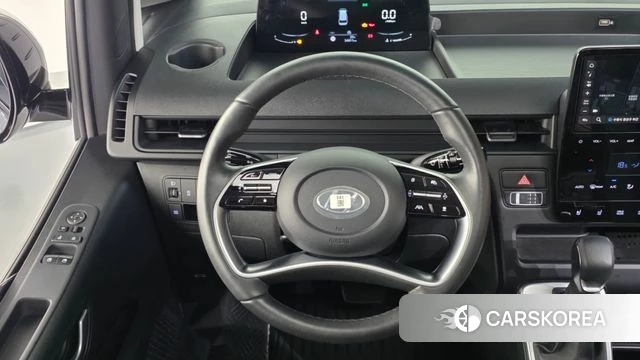 Hyundai Staria 2023 Серебристо-серый из Кореи, фото 4
