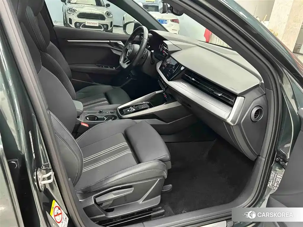 Audi A3 2023 Зеленый из Китая, фото 4