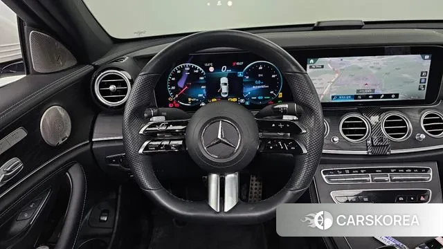 Mercedes-Benz E-Class W213 2022 Белый из Кореи, фото 4