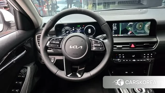 Kia The New Seltos 2023 Белый из Кореи, фото 4