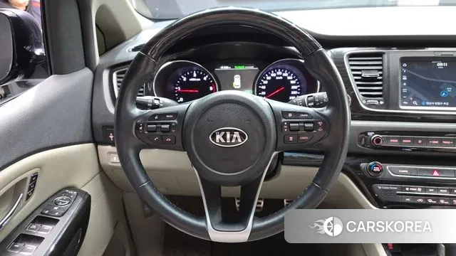 Kia The New Carnival 2018 Серый из Кореи, фото 4