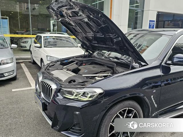 BMW X3 2021 Черный из Китая, фото 4