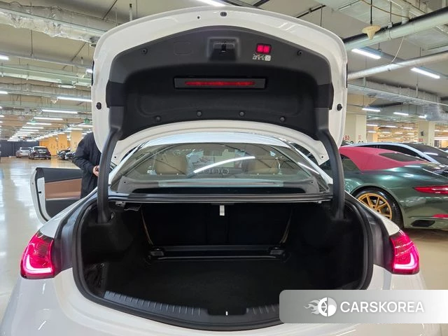 Mercedes-Benz CLE-Class C236 2024 Белый из Кореи, фото 4