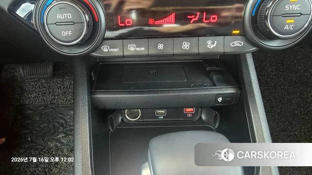 Kia The New K3 2nd generation 2021 Белый из Кореи, фото 4