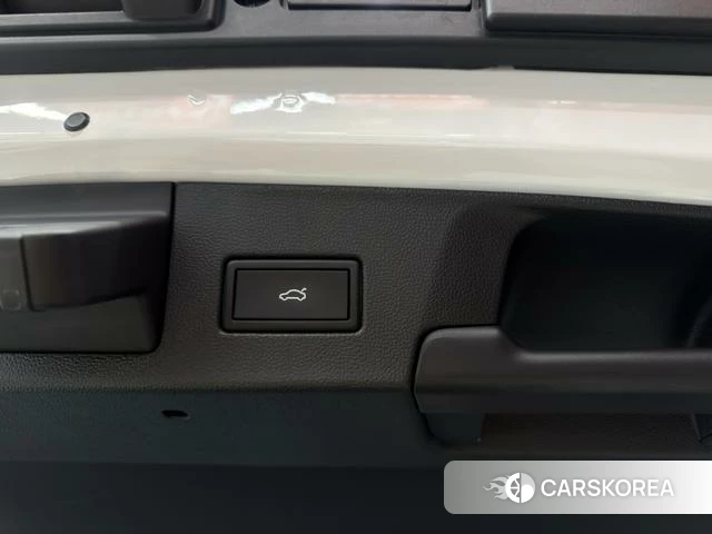 Volkswagen Lingdu 2023 Белый из Китая, фото 4