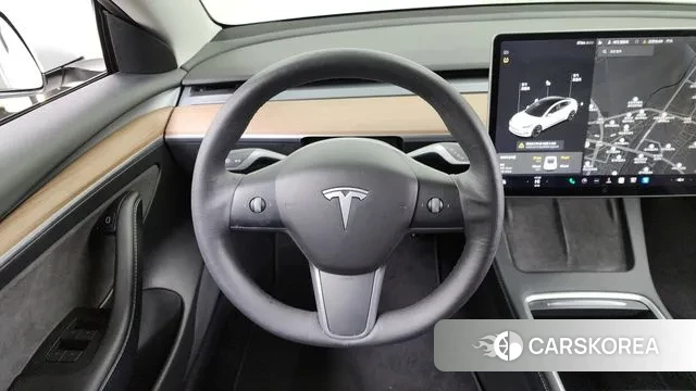 Tesla Model 3 2021 Белый из Кореи, фото 4