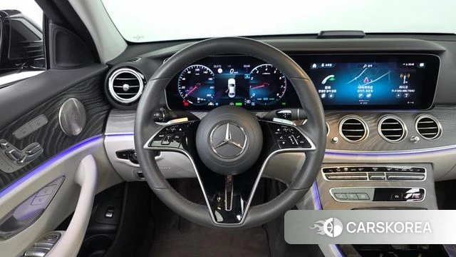 Mercedes-Benz E-Class W213 2022 Серый из Кореи, фото 4