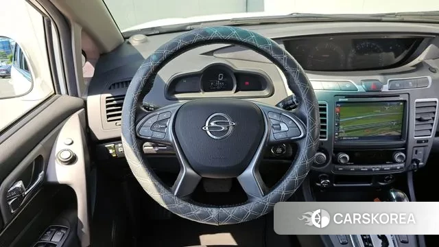 Ssangyong Korando Turismo 2018 Белый из Кореи, фото 4