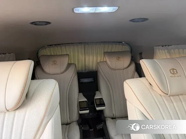 Kia The New Carnival 4th Generation 2025 Белый из Кореи, фото 4