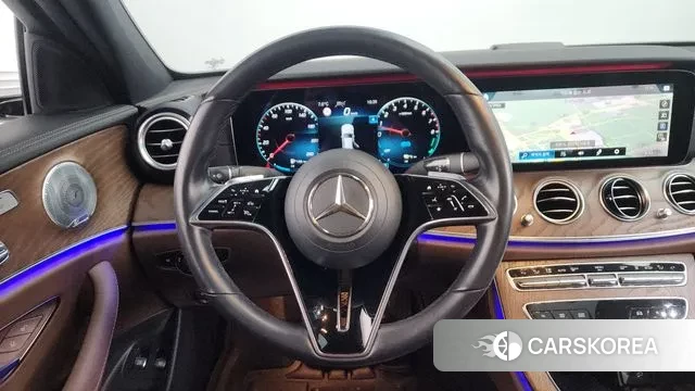 Mercedes-Benz E-Class W213 2021 Белый из Кореи, фото 4