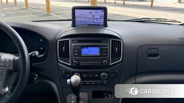 Hyundai The New Grand Starex 2020 Серебристо-серый из Кореи, фото 4