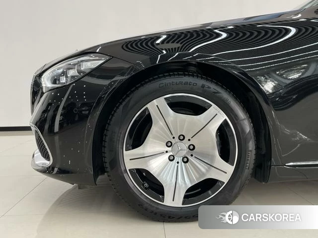 Mercedes-Benz Maybach S-class 2024 Черный из Китая, фото 4