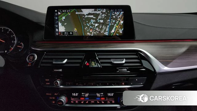 BMW 5 Series (G30) 2018 Серый из Кореи, фото 4