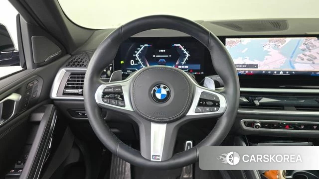 BMW X6 (G06) 2025 Черный из Кореи, фото 4