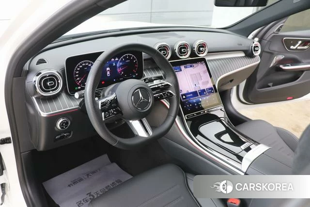 Mercedes-Benz Class C 2024 Белый из Китая, фото 4