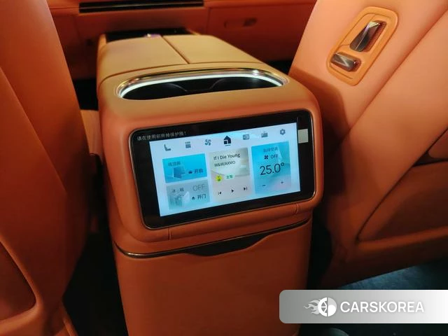 Lynk 900 2025 Черный из Китая, фото 4