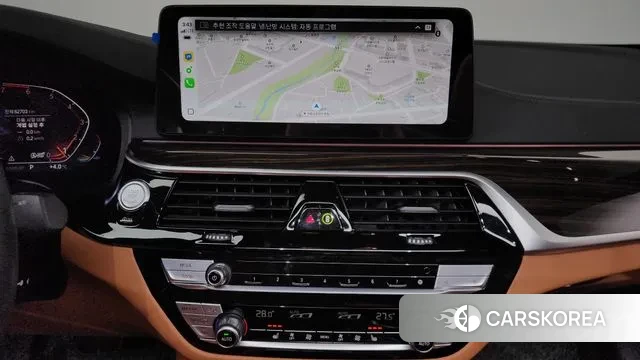 BMW 5 Series (G30) 2022 Белый из Кореи, фото 4