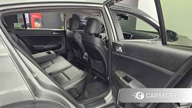 Kia Sportage The Bold 2020 Серебристо-серый из Кореи, фото 4