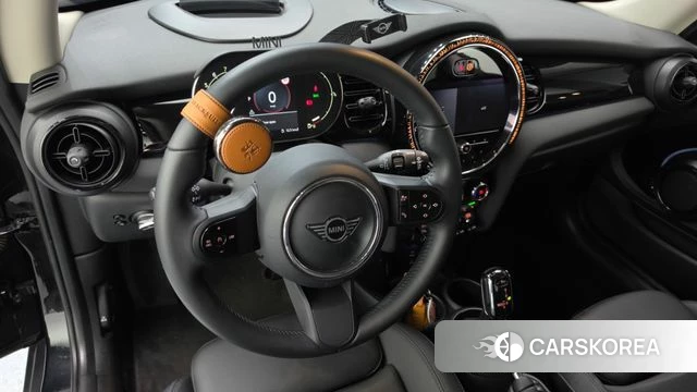 Mini Cooper 2022 Черный из Кореи, фото 4