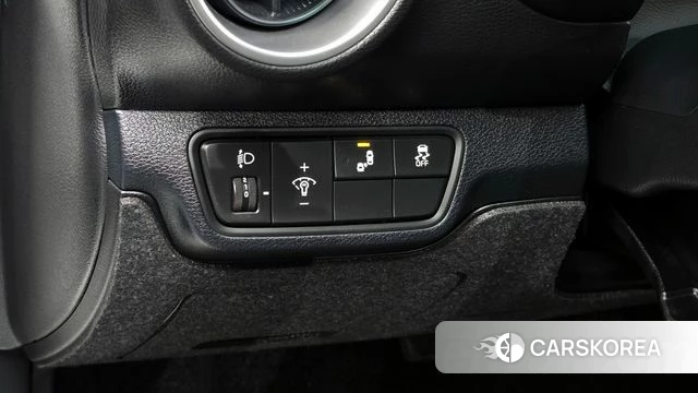 Kia The New K3 2nd generation 2021 Белый из Кореи, фото 4
