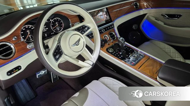 Bentley Continental GT 3rd Generation 2023 Золотой из Кореи, фото 4