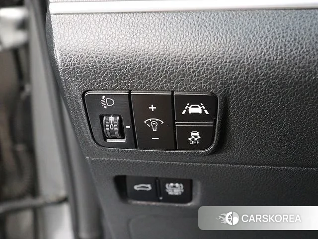 Kia K5 Hybrid 3rd Generation 2021 Серебряный из Кореи, фото 4