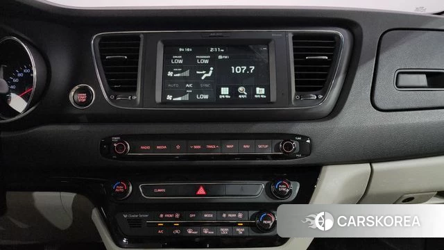Kia The New Carnival 2018 Белый из Кореи, фото 4