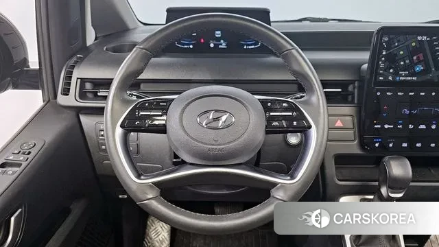 Hyundai Staria 2022 Черный из Кореи, фото 4