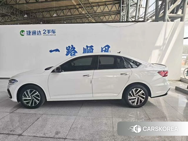 Volkswagen Lavida 2024 Белый из Китая, фото 4