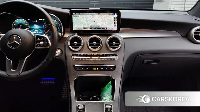 Mercedes-Benz GLC-Class X253 2021 Белый из Кореи, фото 4