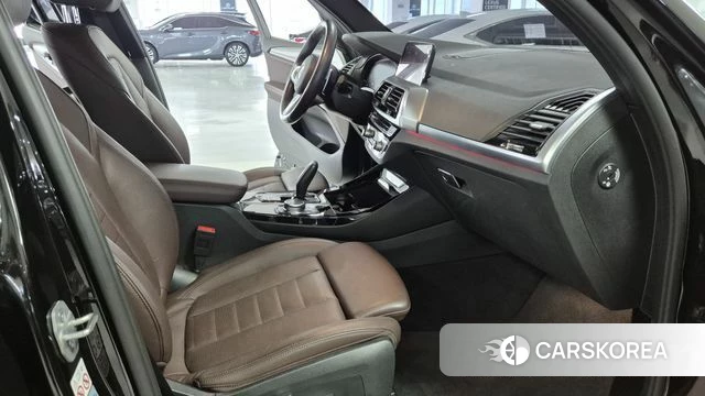 BMW X3 (G01) 2021 Черный из Кореи, фото 4