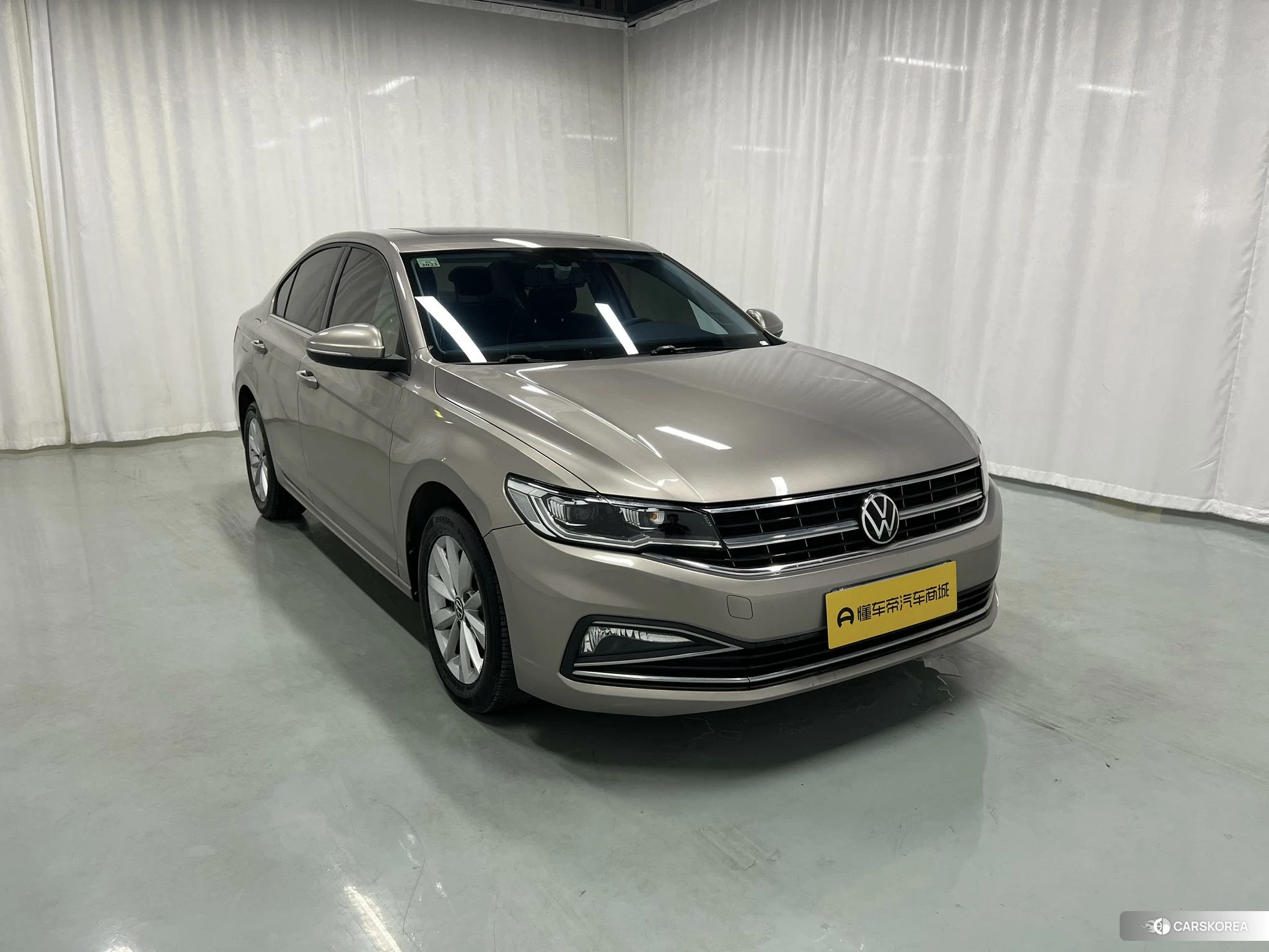 Volkswagen Bora 2020 Желтый из Китая, фото 4